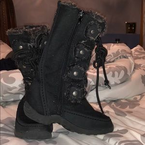 Snuggly winter boots!